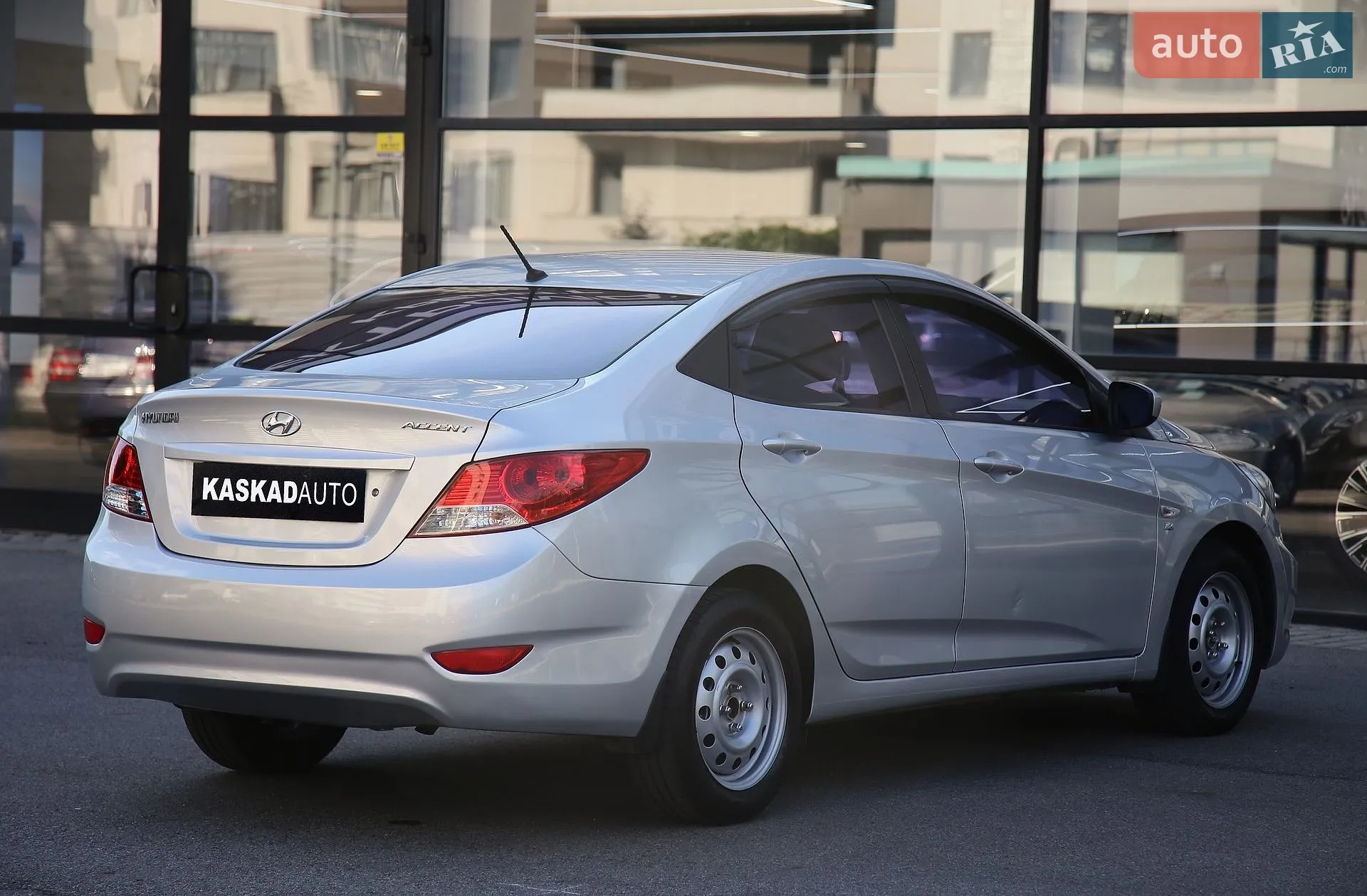 2012 Hyundai Accent - мініатюра 6