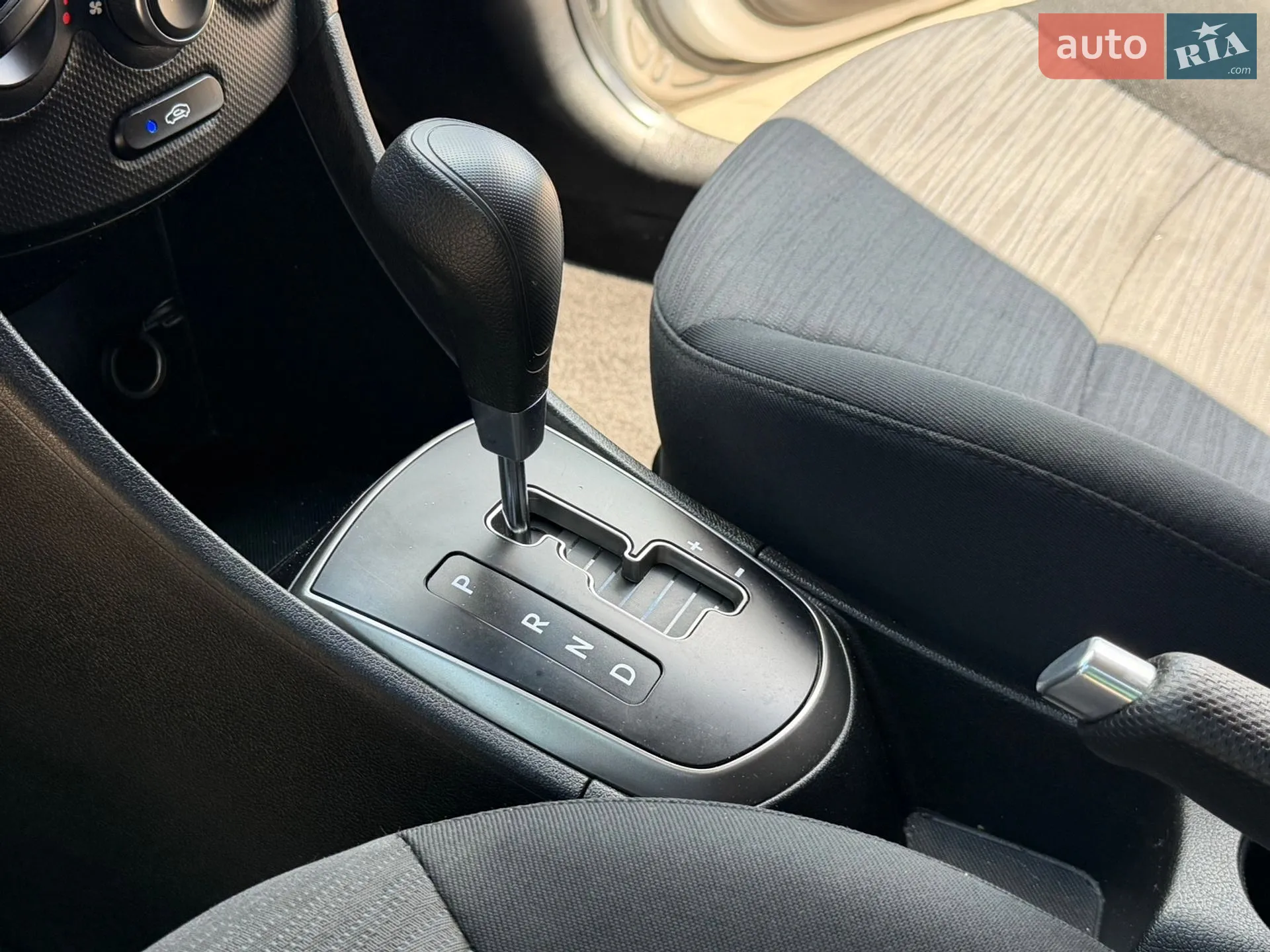 2017 Hyundai Accent - мініатюра 47