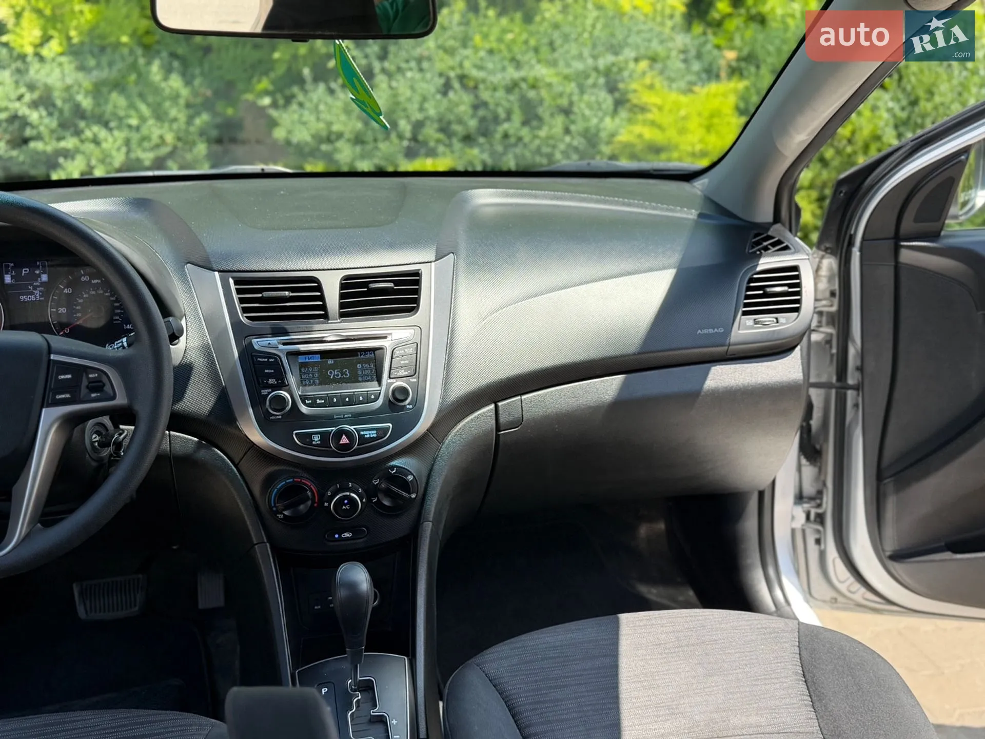 2017 Hyundai Accent - мініатюра 65