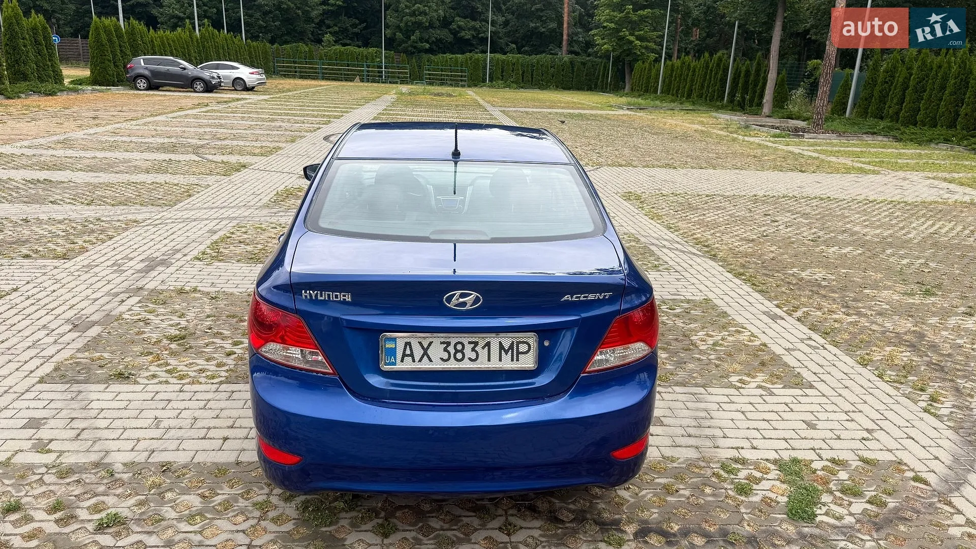 2011 Hyundai Accent - мініатюра 9