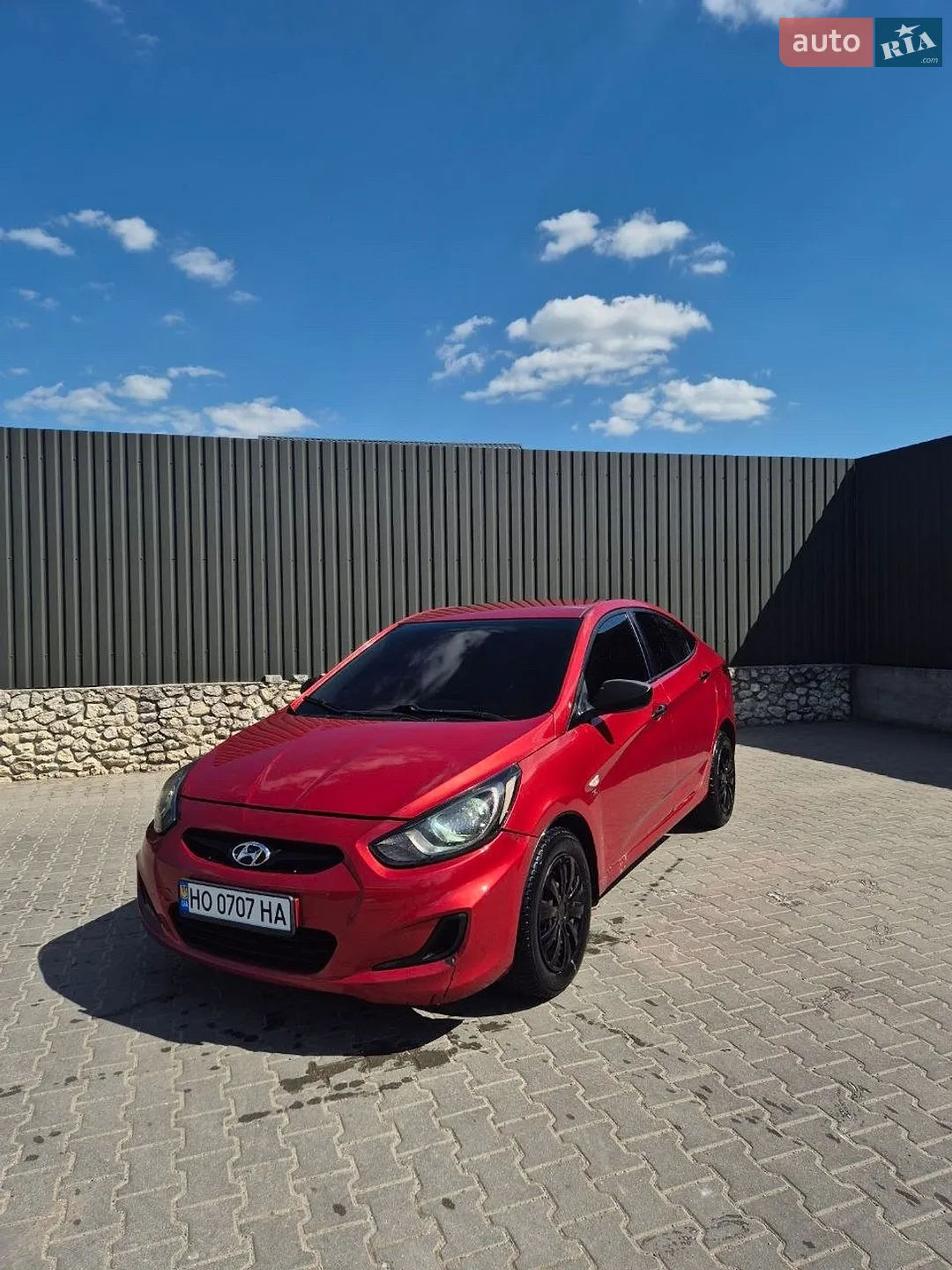 Hyundai Accent 2013