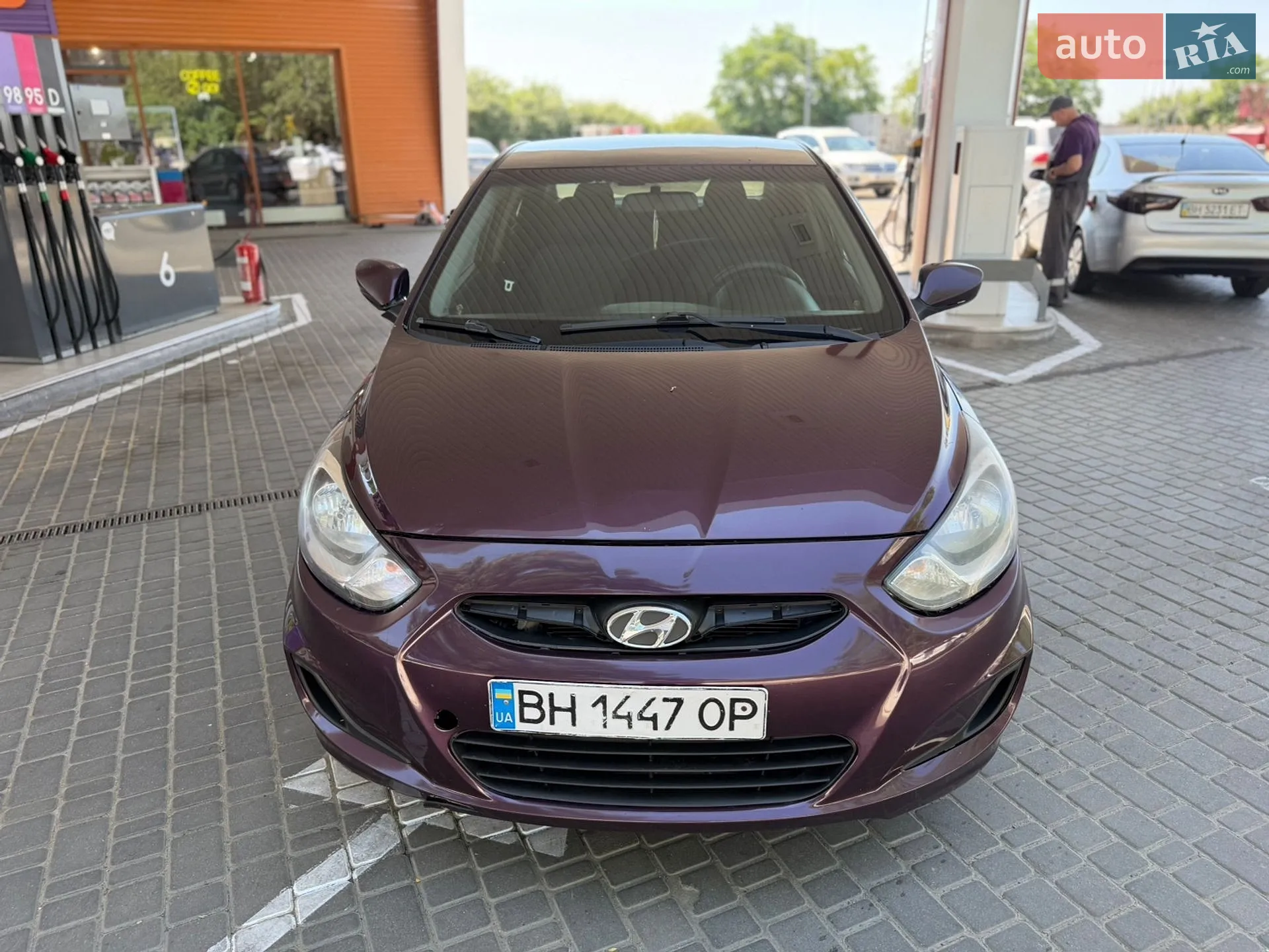 2011 Hyundai Accent - мініатюра 8