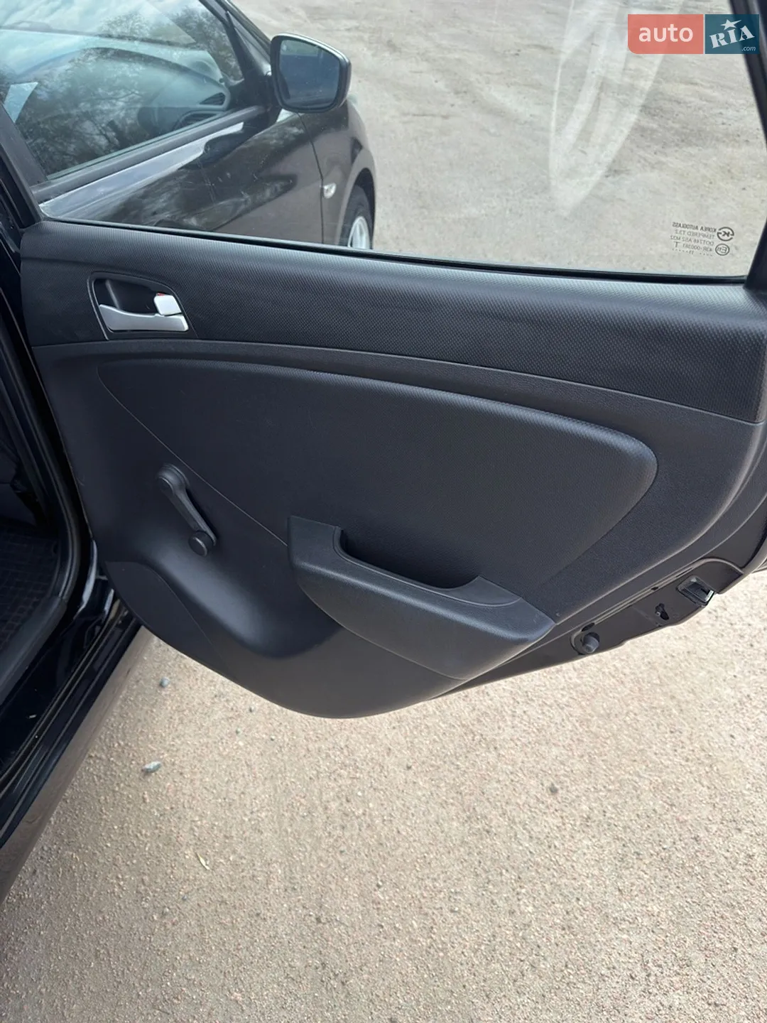2011 Hyundai Accent - мініатюра 34