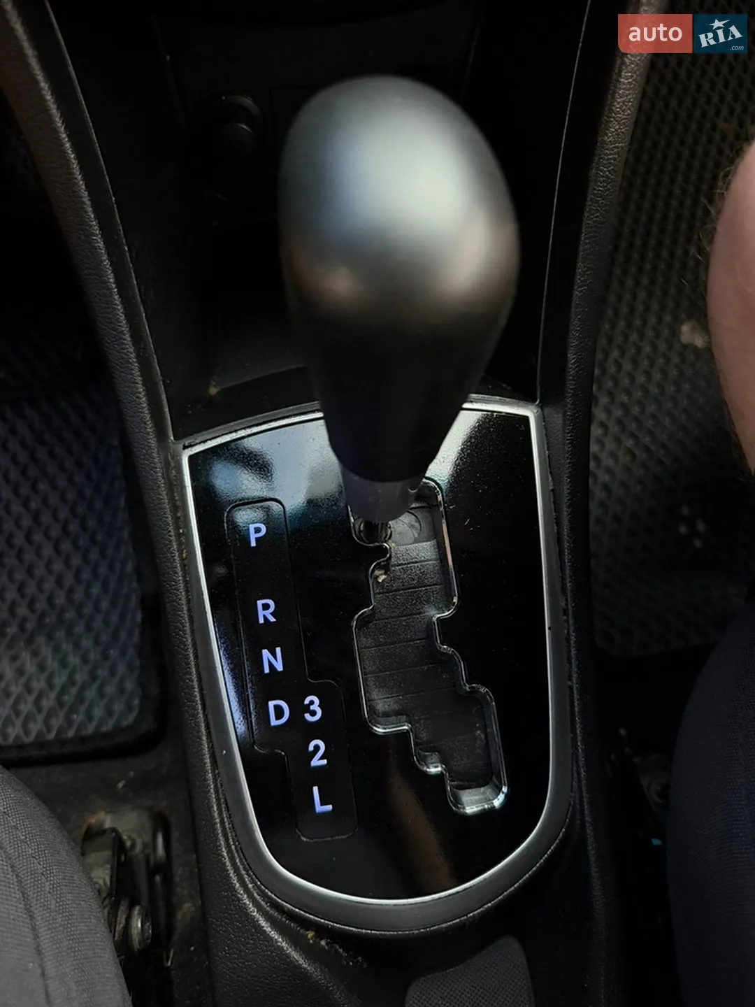 2011 Hyundai Accent - мініатюра 29