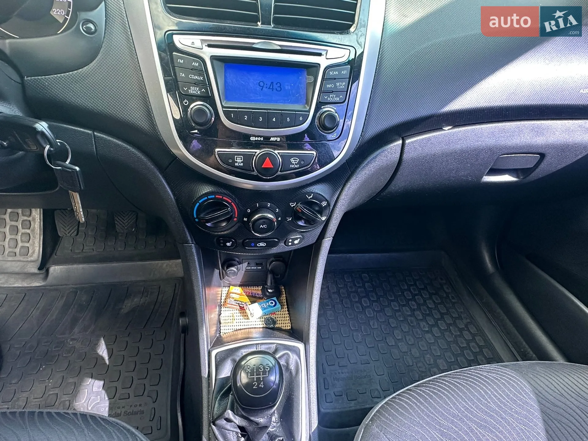 2011 Hyundai Accent - мініатюра 16