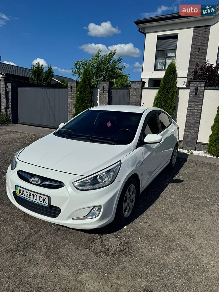 2013 Hyundai Accent - мініатюра 22
