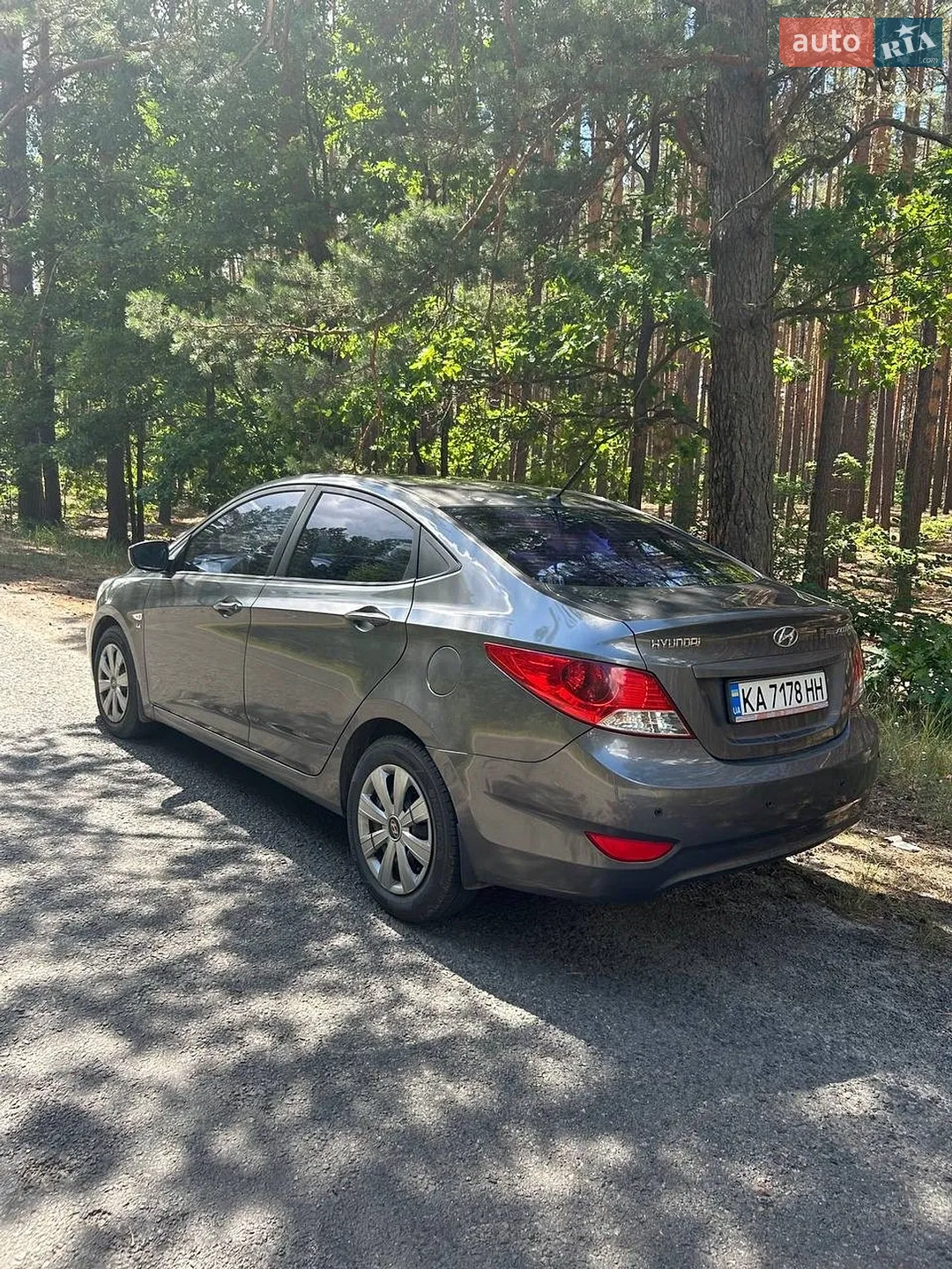 2011 Hyundai Accent - мініатюра 6