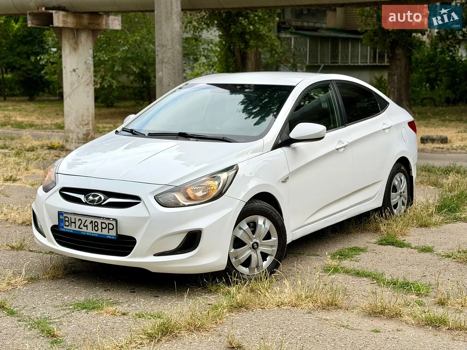 2011 Hyundai Accent - мініатюра 2
