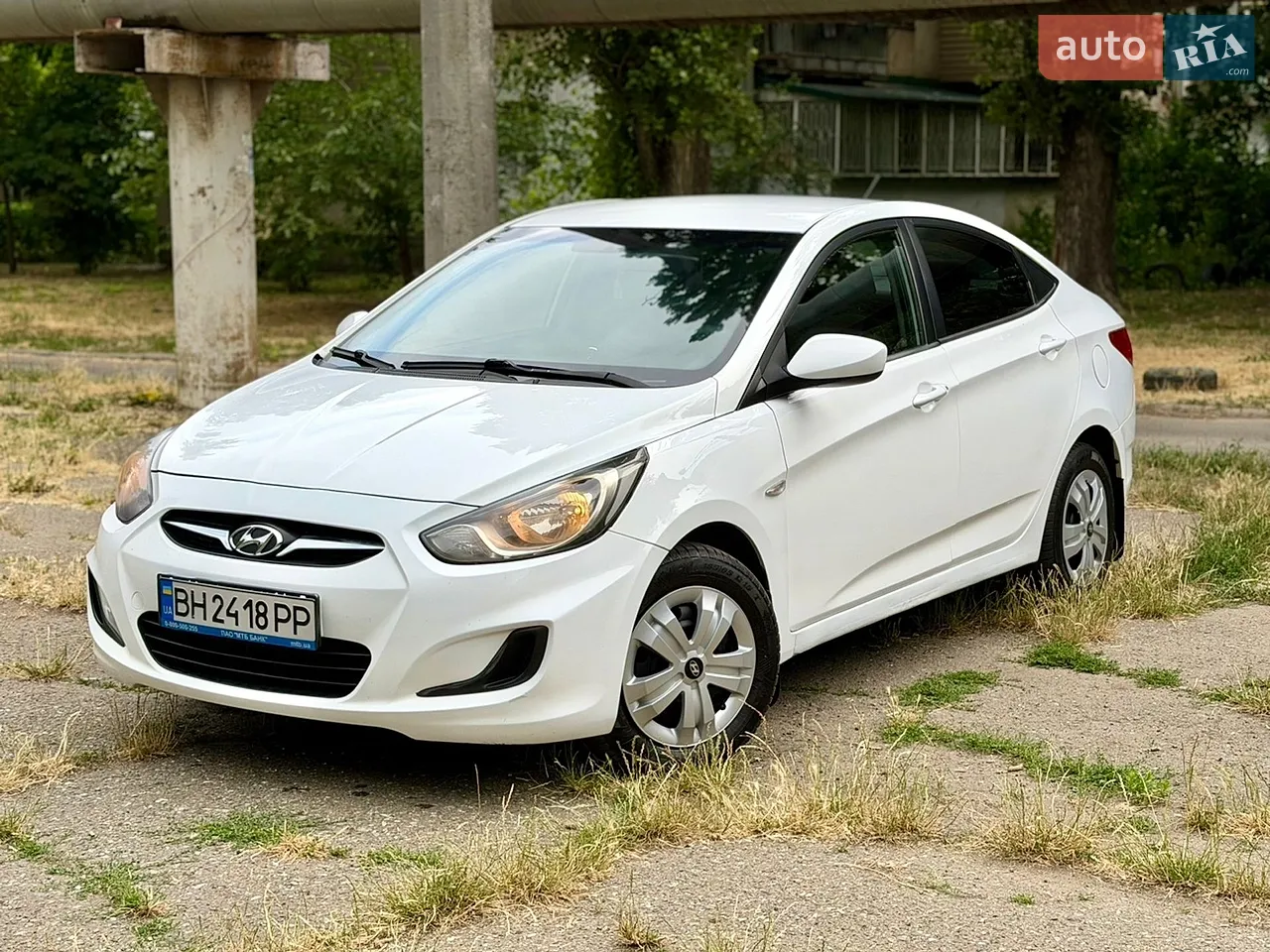 2012 Hyundai Accent - мініатюра 11