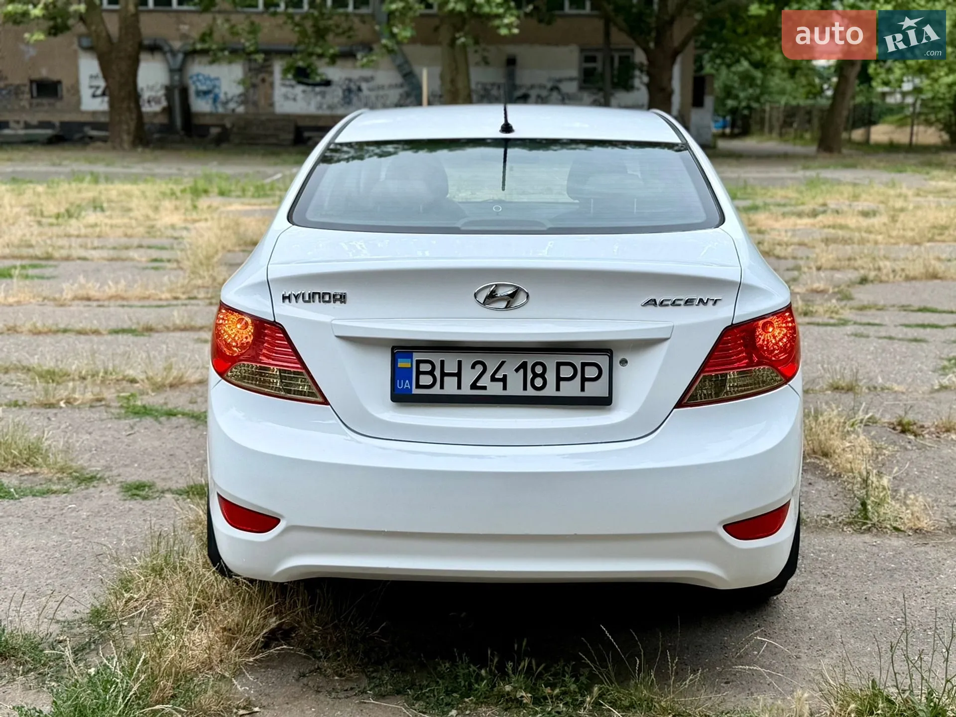 2011 Hyundai Accent - мініатюра 20
