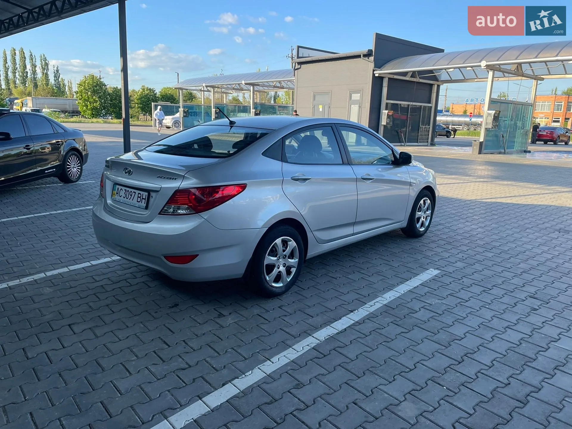 2013 Hyundai Accent - мініатюра 3