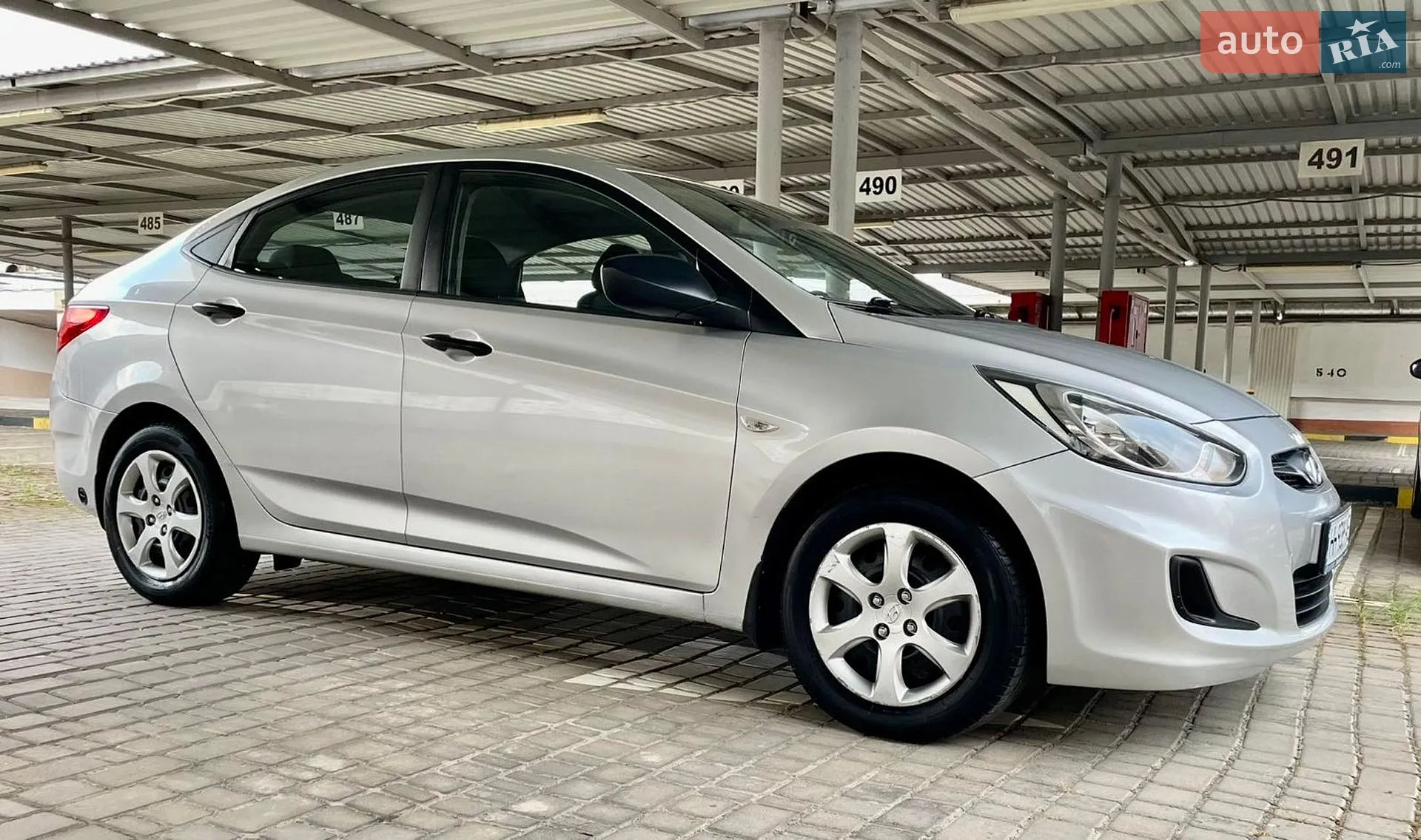 2012 Hyundai Accent - мініатюра 2