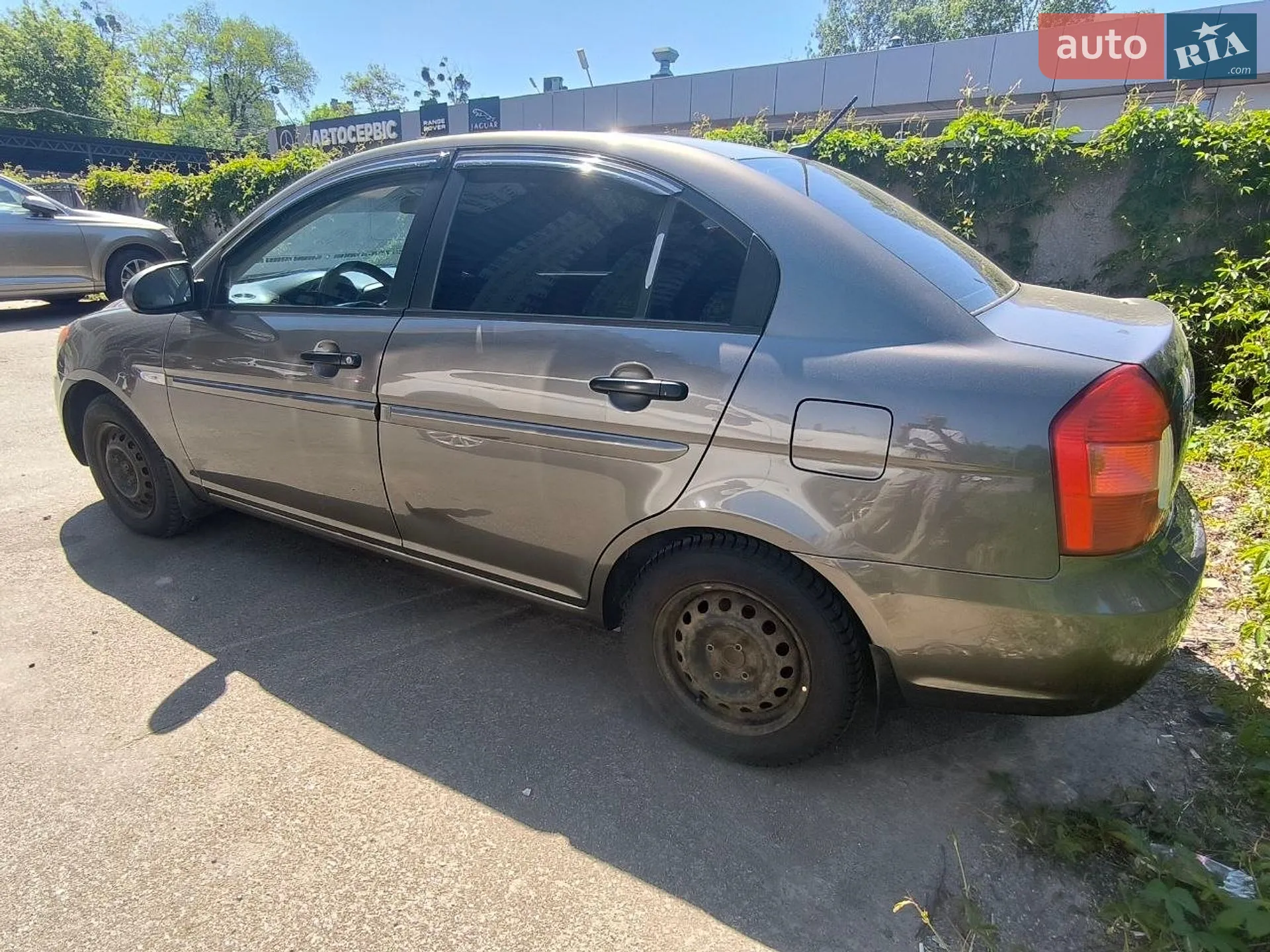 2010 Hyundai Accent - мініатюра 4