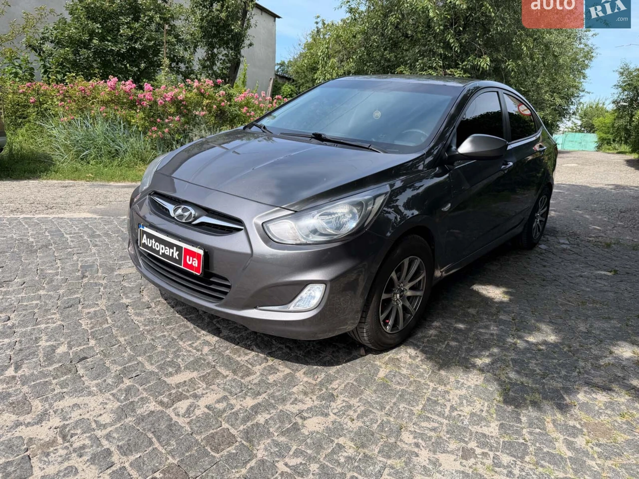 2012 Hyundai Accent - мініатюра 18