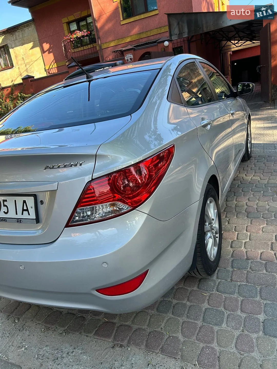 2011 Hyundai Accent - мініатюра 13