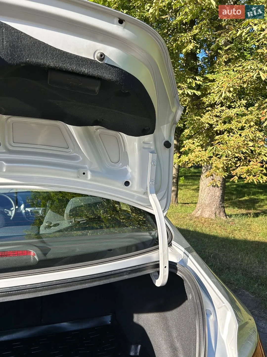 2011 Hyundai Accent - мініатюра 26