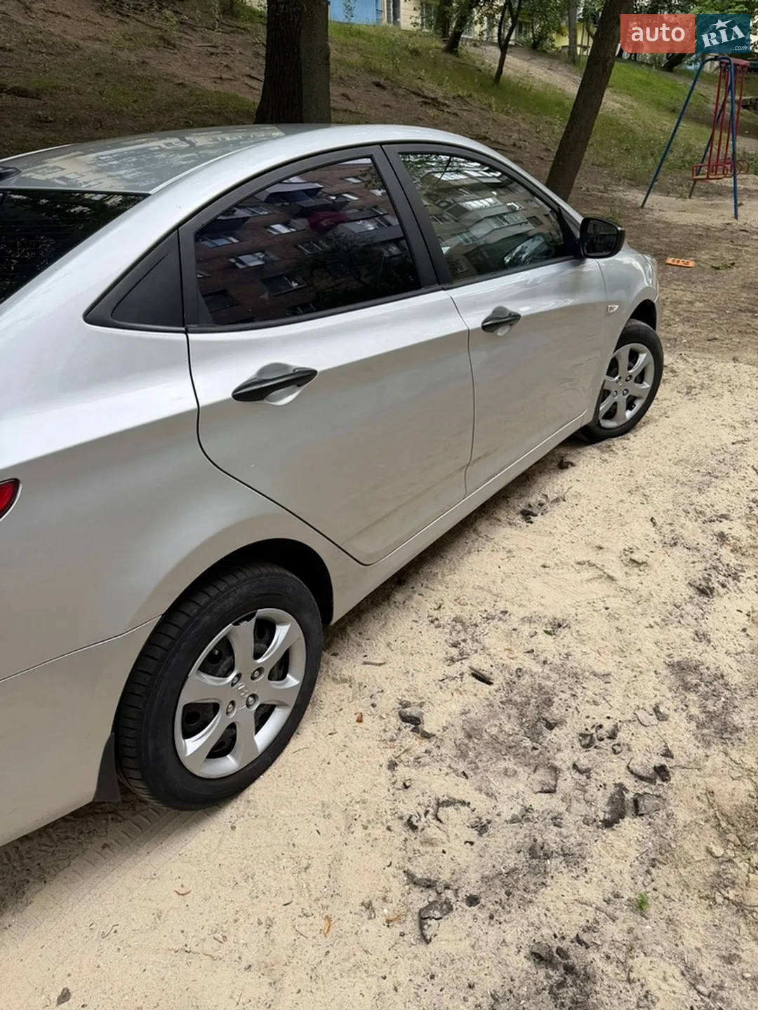 2011 Hyundai Accent - мініатюра 5