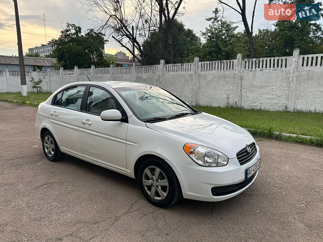 2010 Hyundai Accent - мініатюра 15