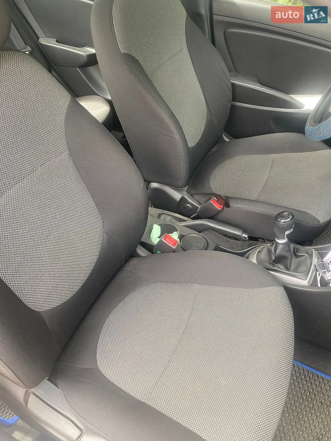 2011 Hyundai Accent - мініатюра 11