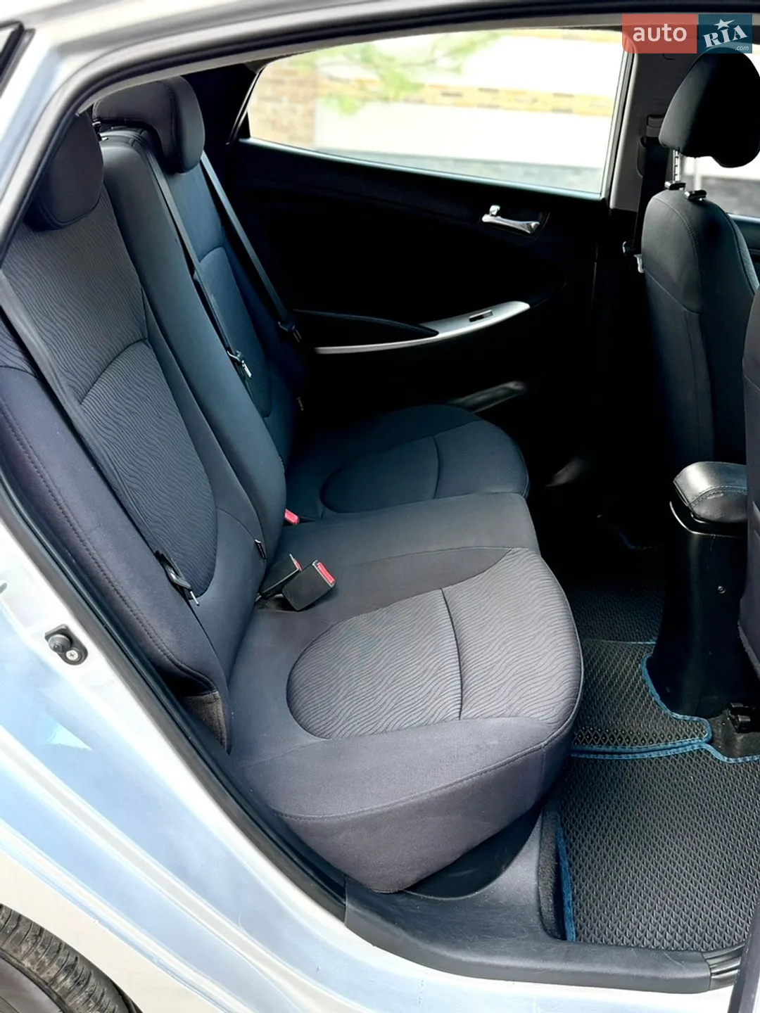 2011 Hyundai Accent - мініатюра 54