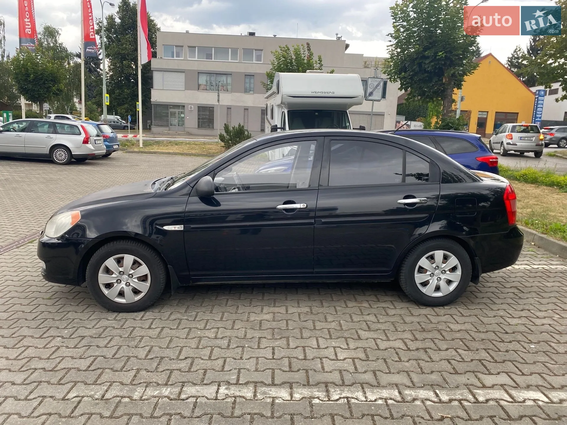 2010 Hyundai Accent - мініатюра 3