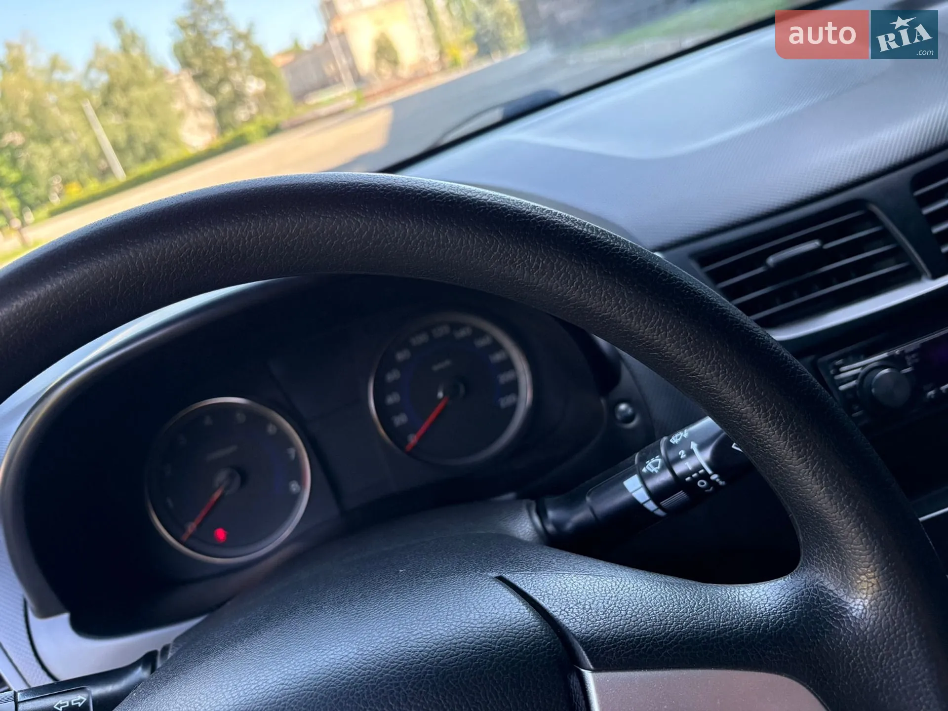 2011 Hyundai Accent - мініатюра 24