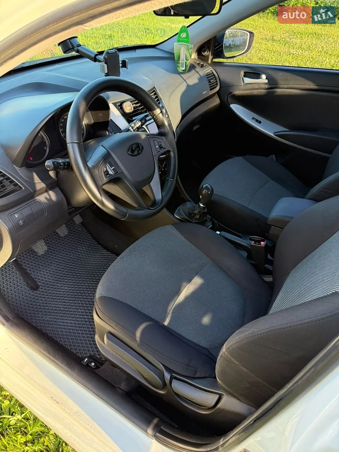 2013 Hyundai Accent - мініатюра 7