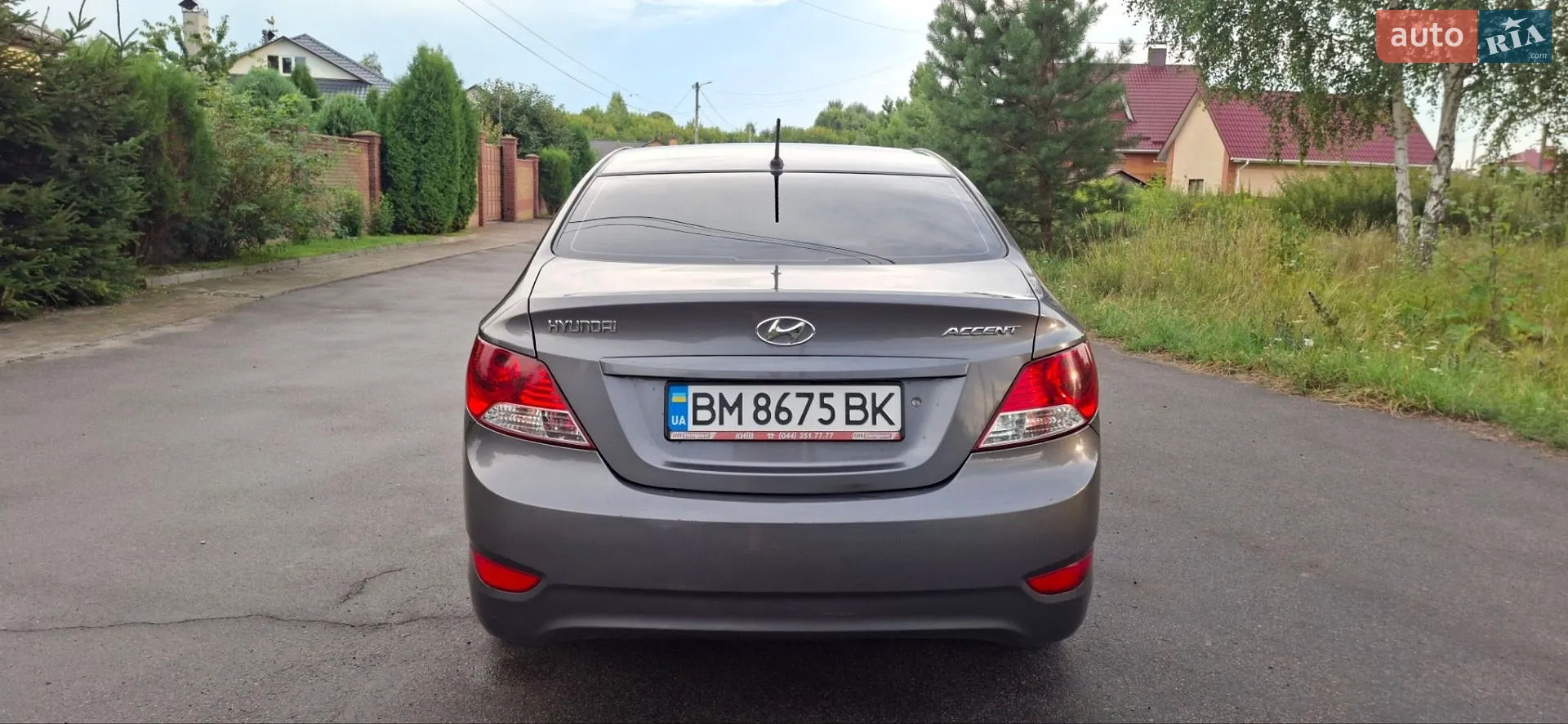 2011 Hyundai Accent - мініатюра 11