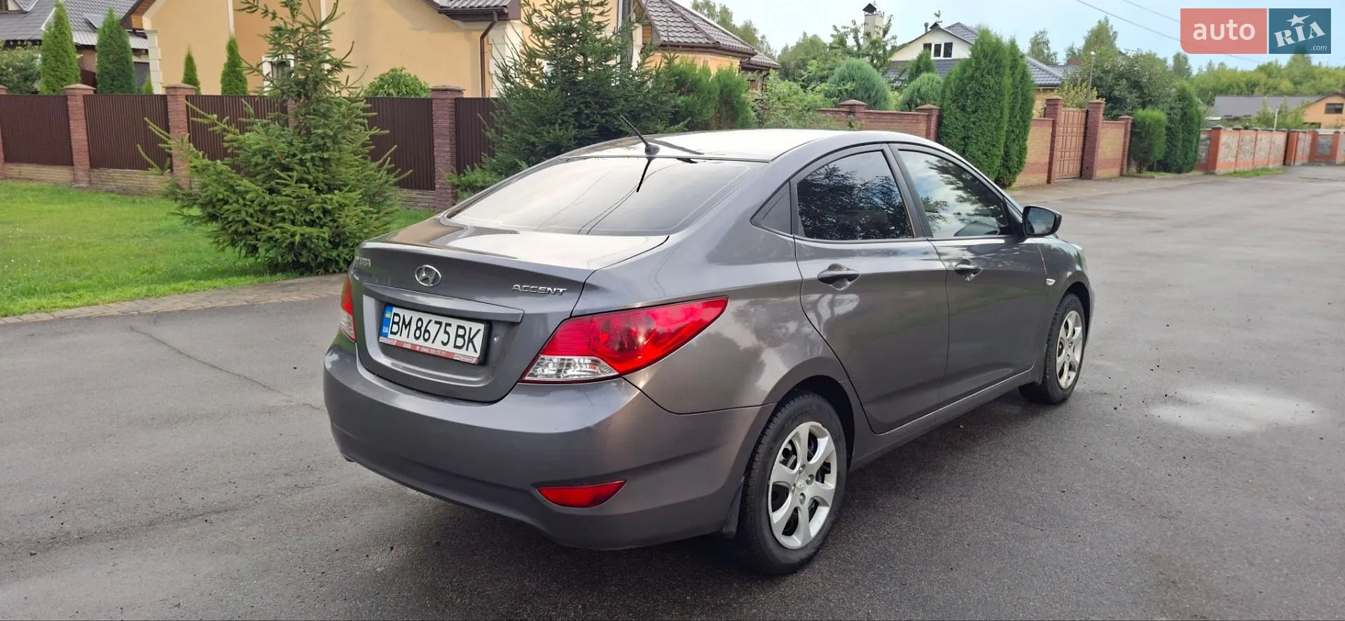 2011 Hyundai Accent - мініатюра 10