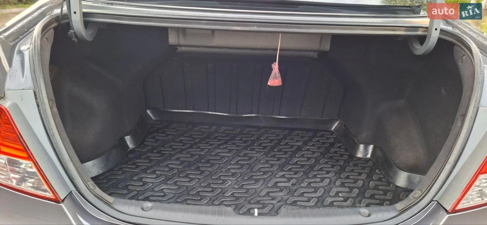2011 Hyundai Accent - мініатюра 3