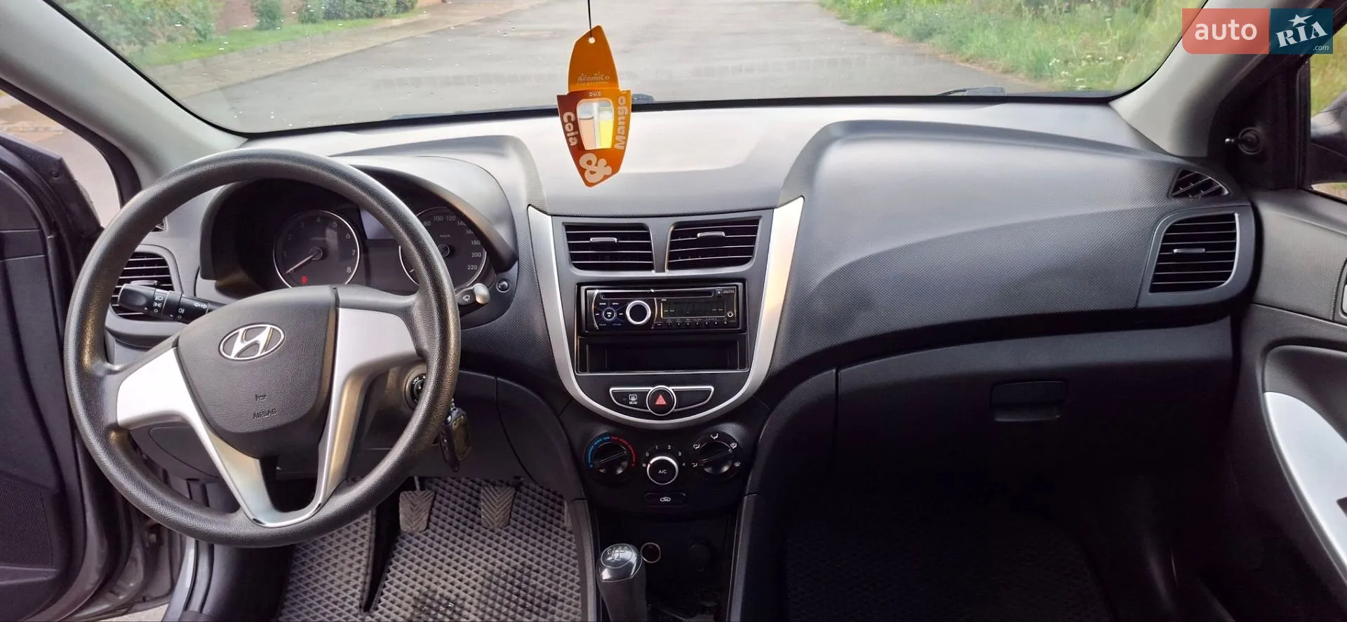2011 Hyundai Accent - мініатюра 5