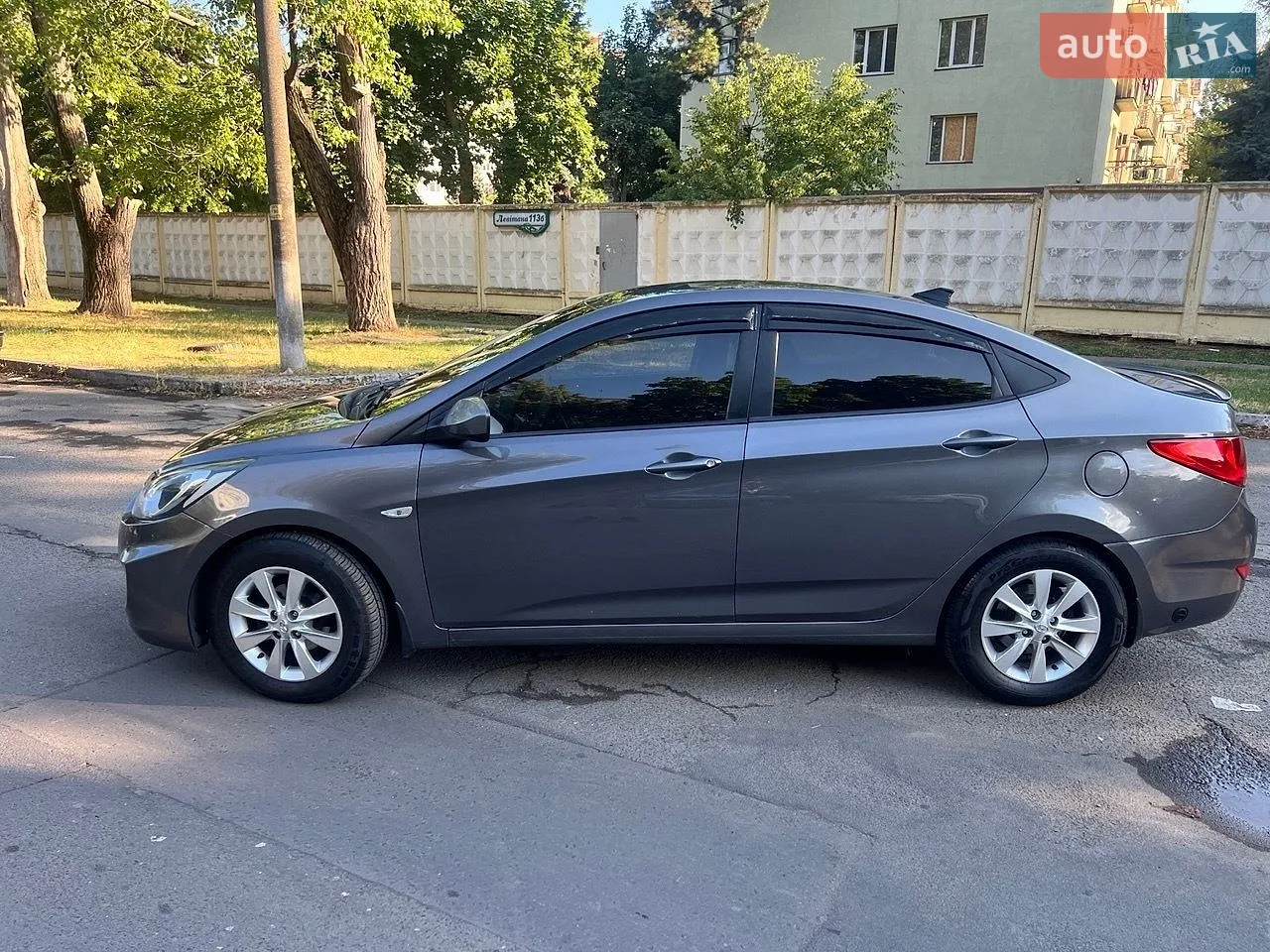 2012 Hyundai Accent - мініатюра 4