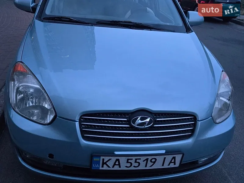 Hyundai Accent