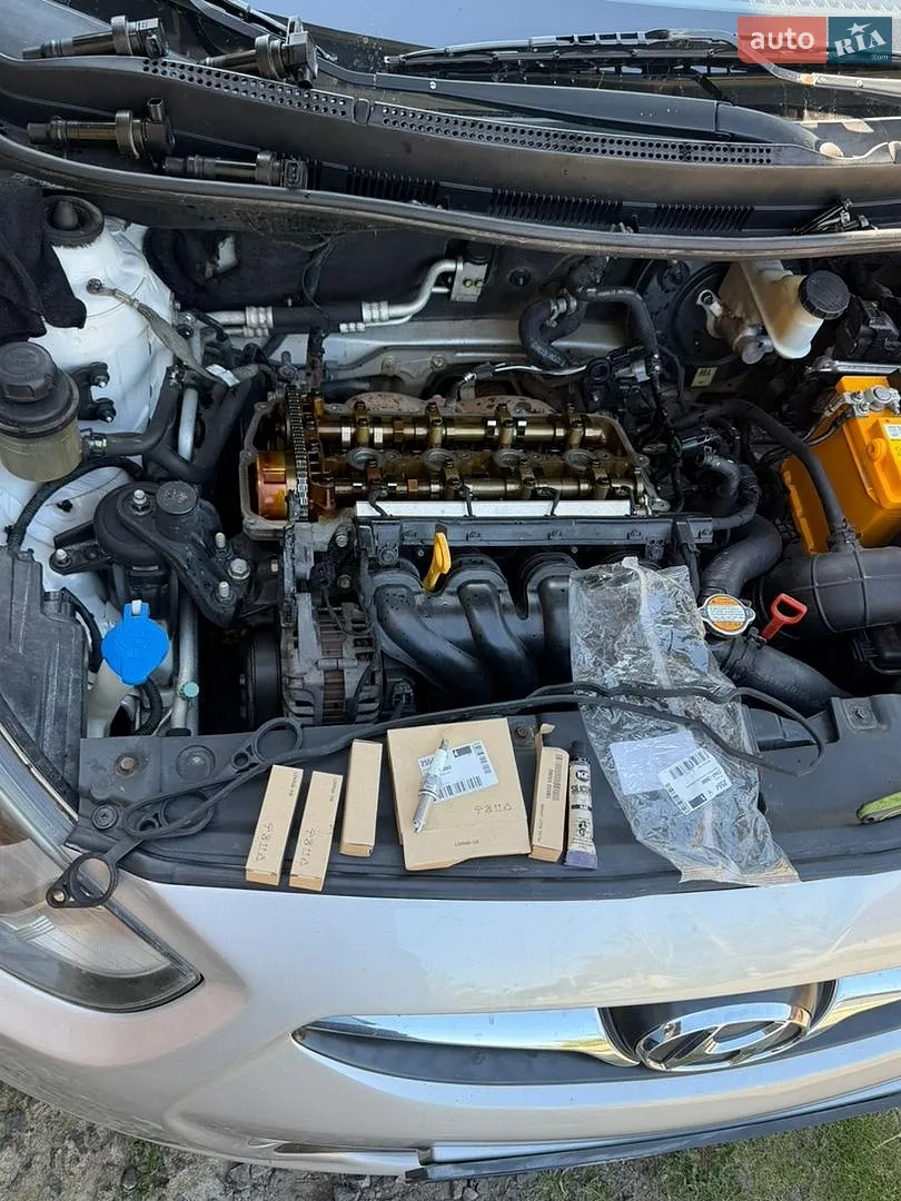 2011 Hyundai Accent - мініатюра 2