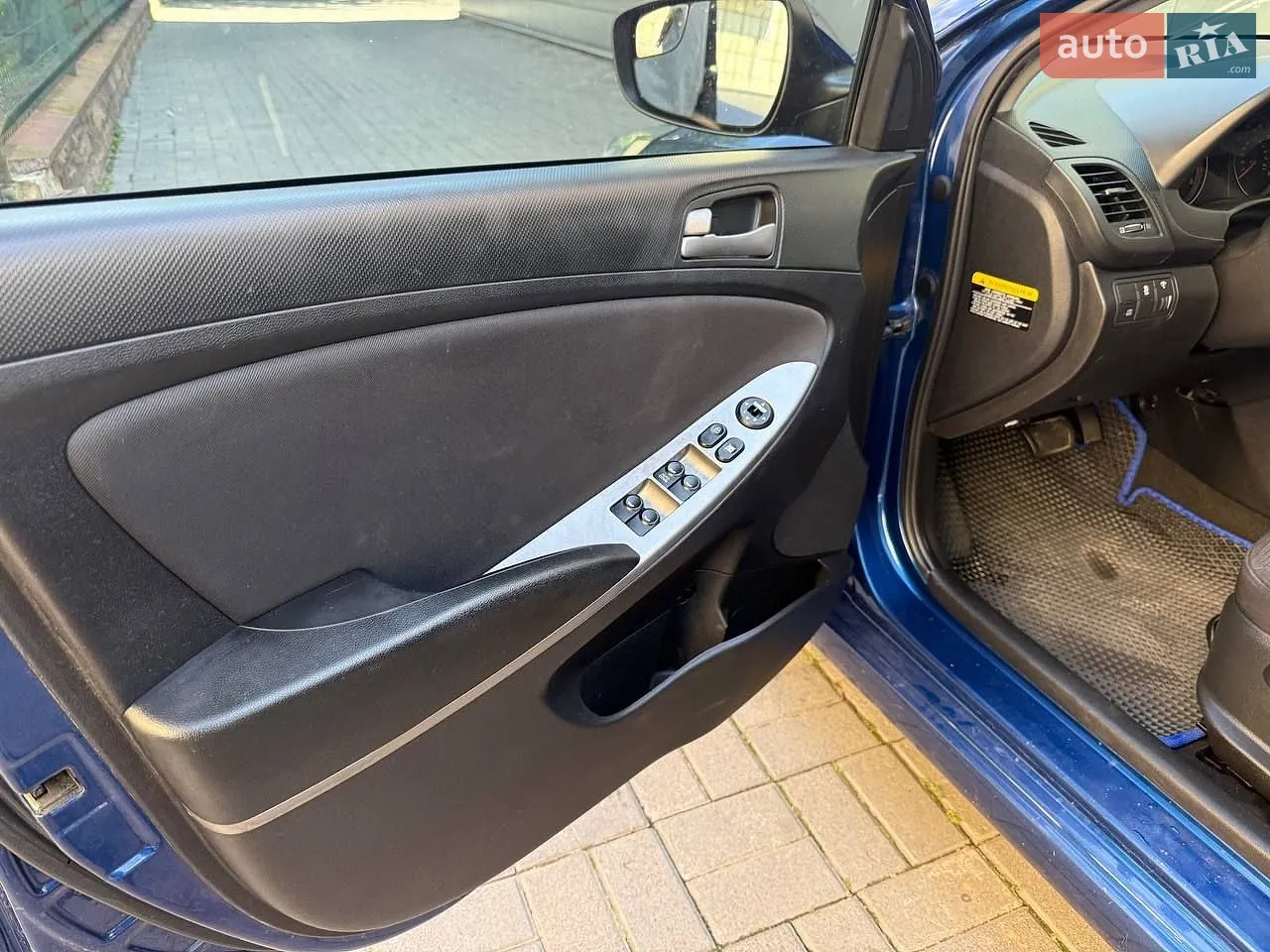 2015 Hyundai Accent - мініатюра 9