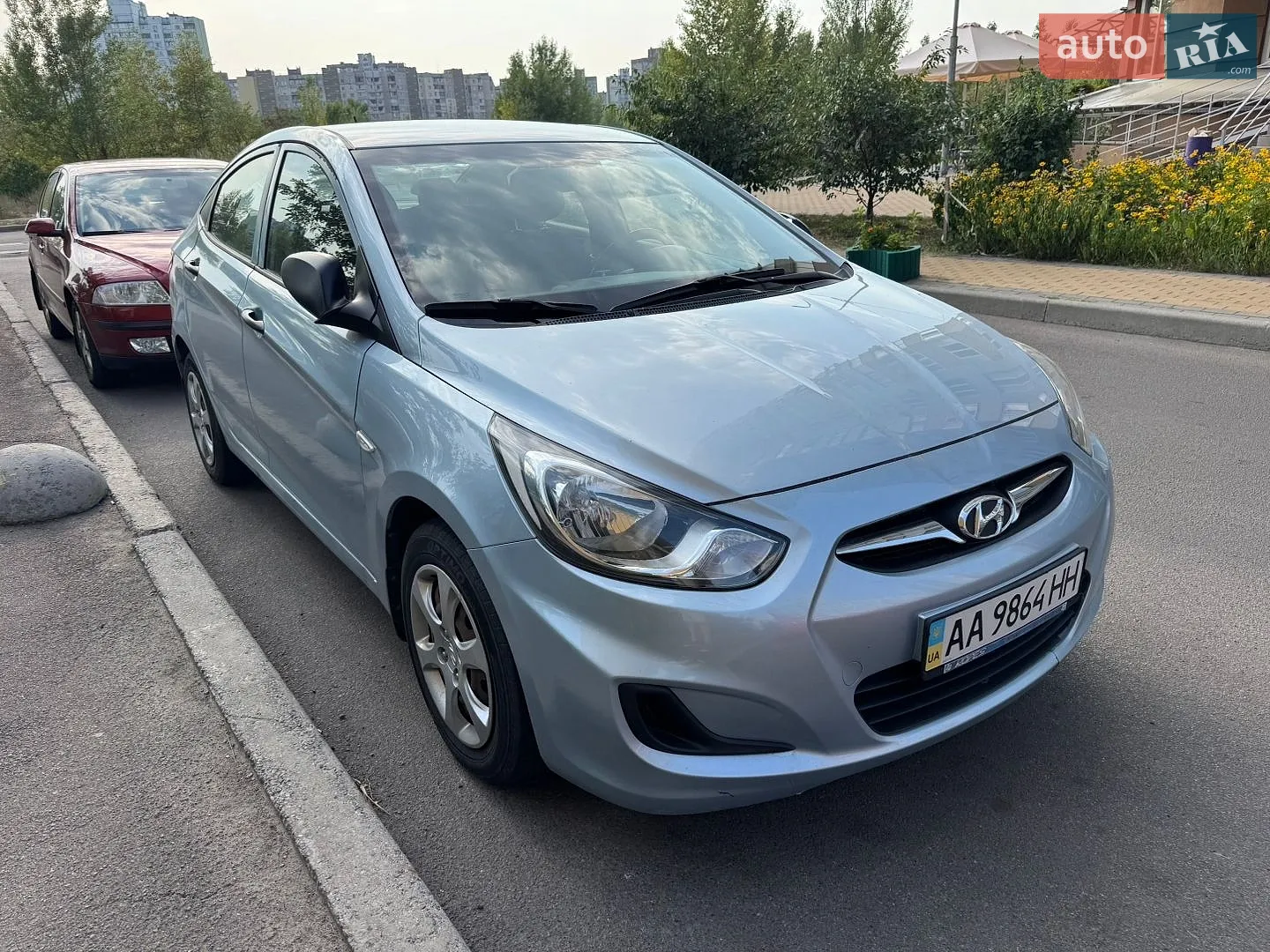 2012 Hyundai Accent - фото 1