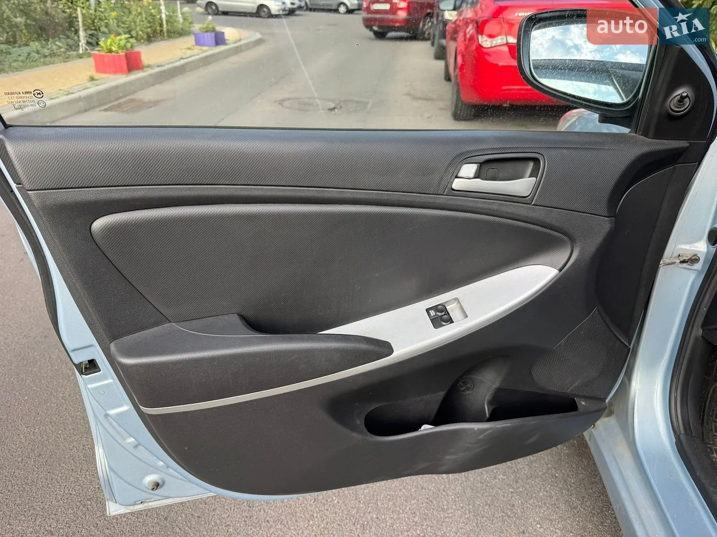 2012 Hyundai Accent - мініатюра 14