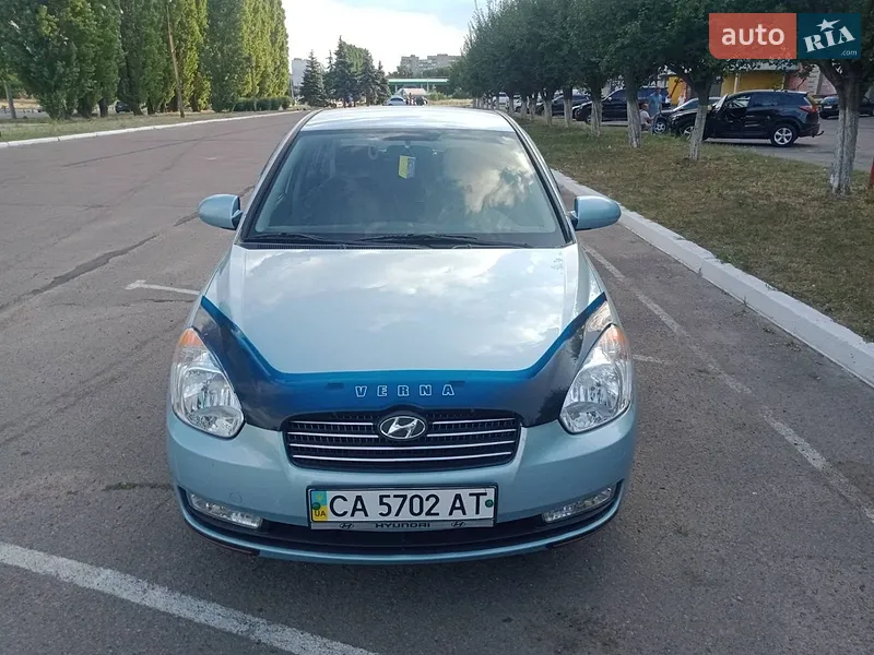 Hyundai Accent