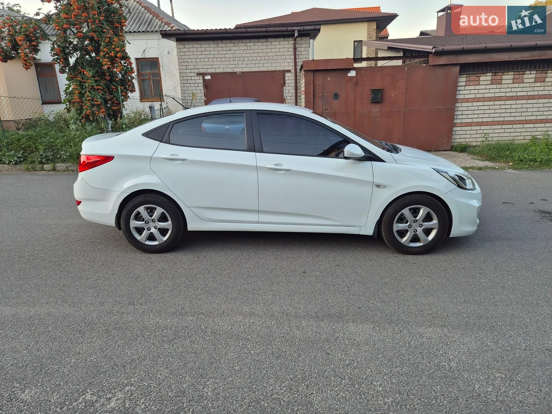 2011 Hyundai Accent - мініатюра 5