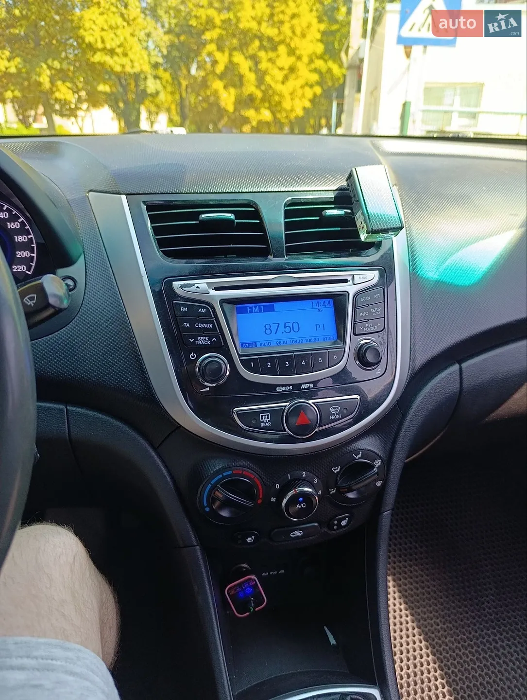 2011 Hyundai Accent - мініатюра 17