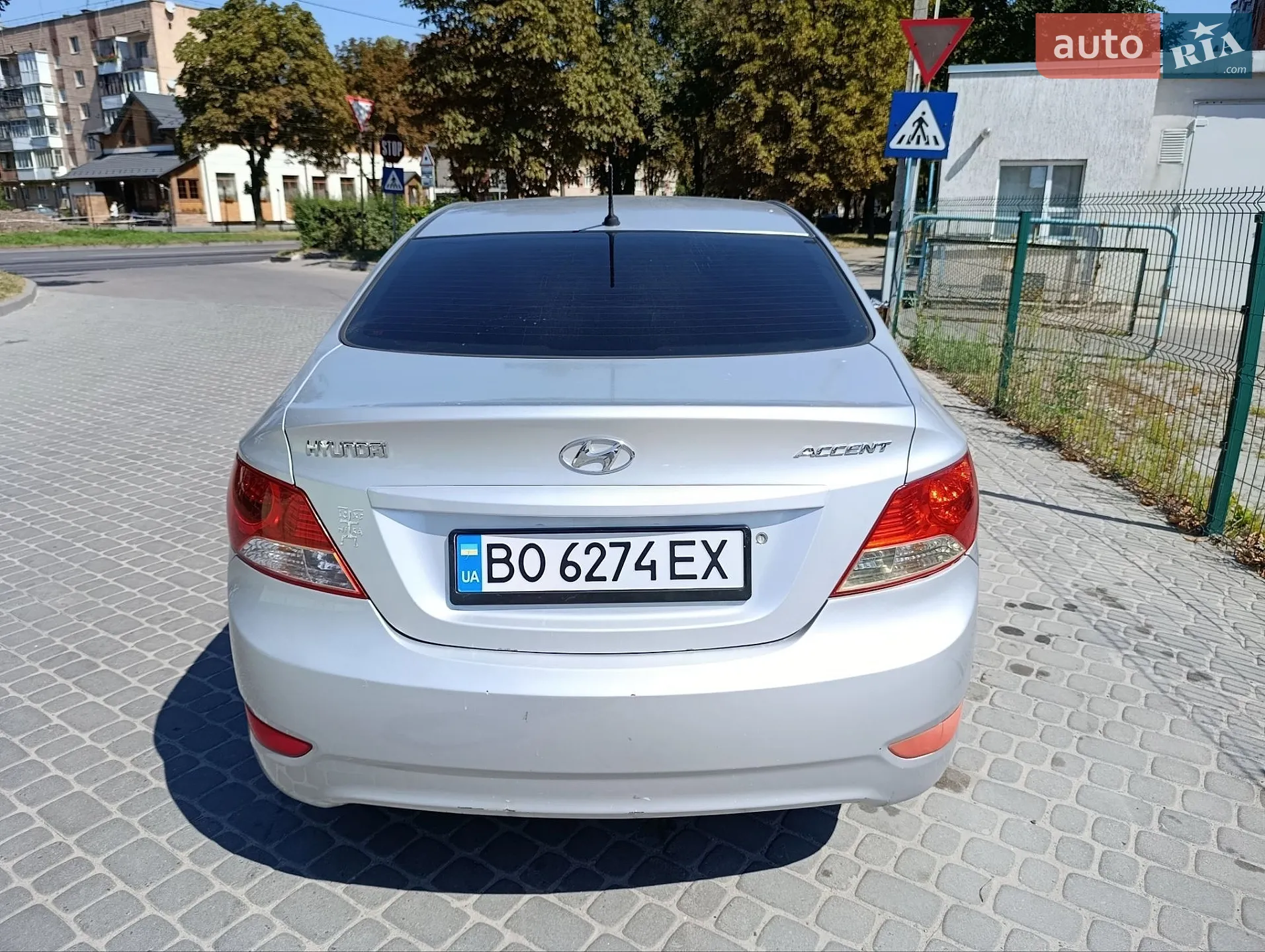 2011 Hyundai Accent - мініатюра 2