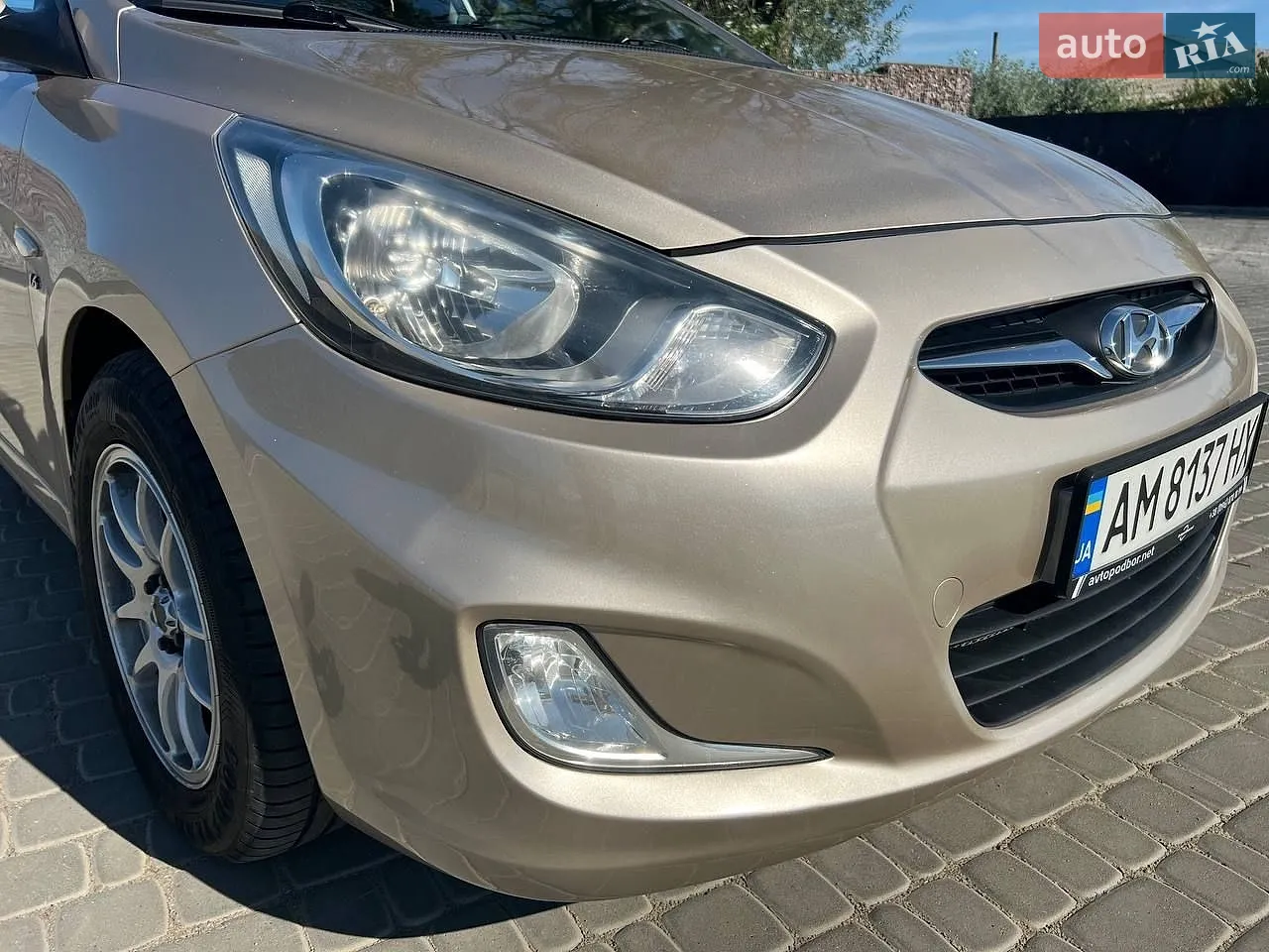 2012 Hyundai Accent - мініатюра 9
