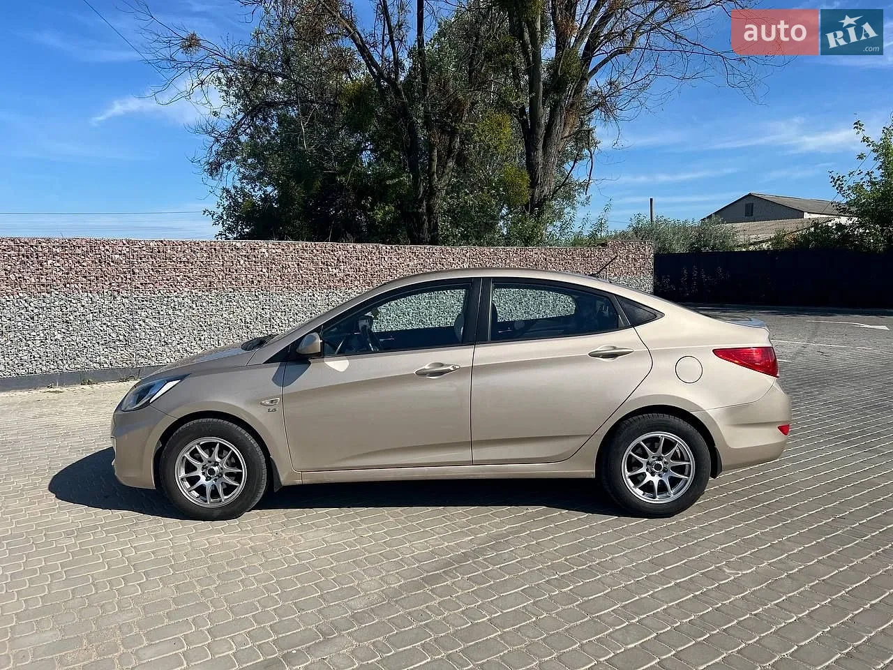 2012 Hyundai Accent - мініатюра 3