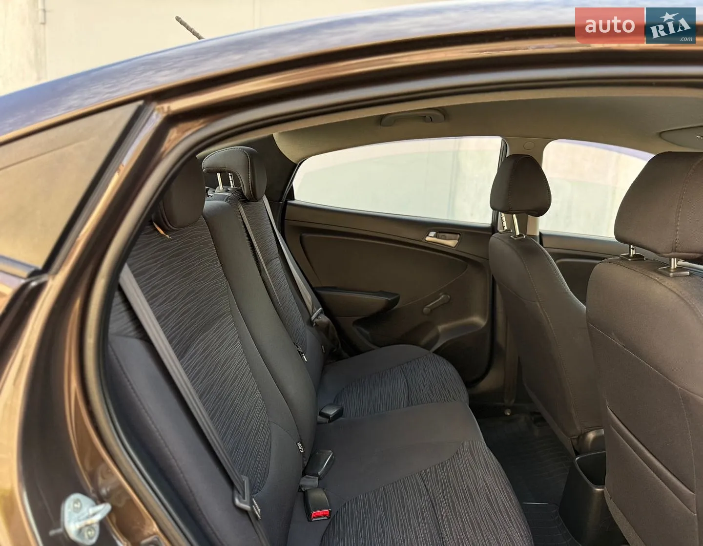 2016 Hyundai Accent - мініатюра 17