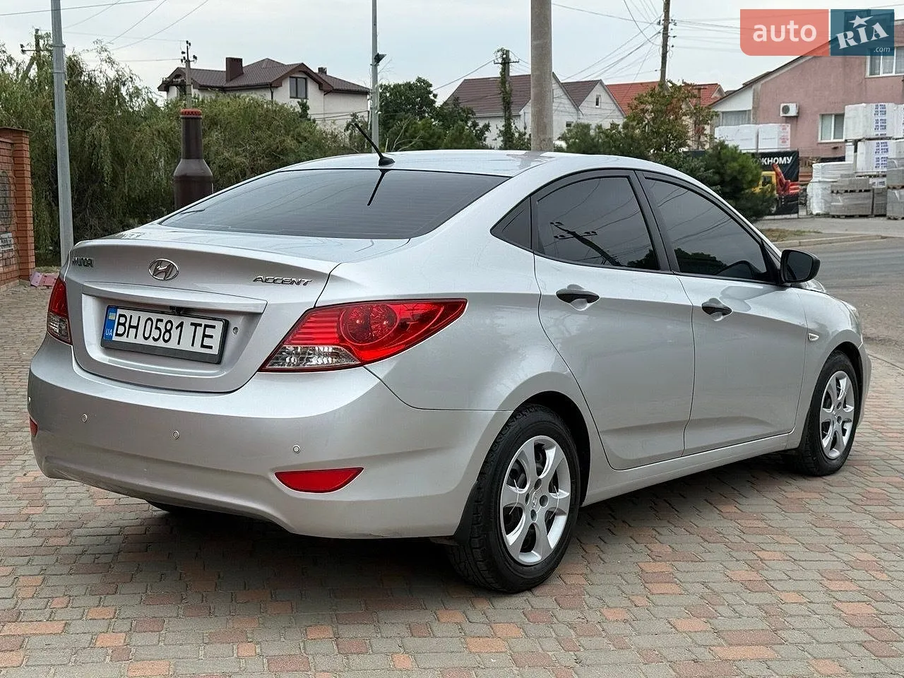 2011 Hyundai Accent - мініатюра 6