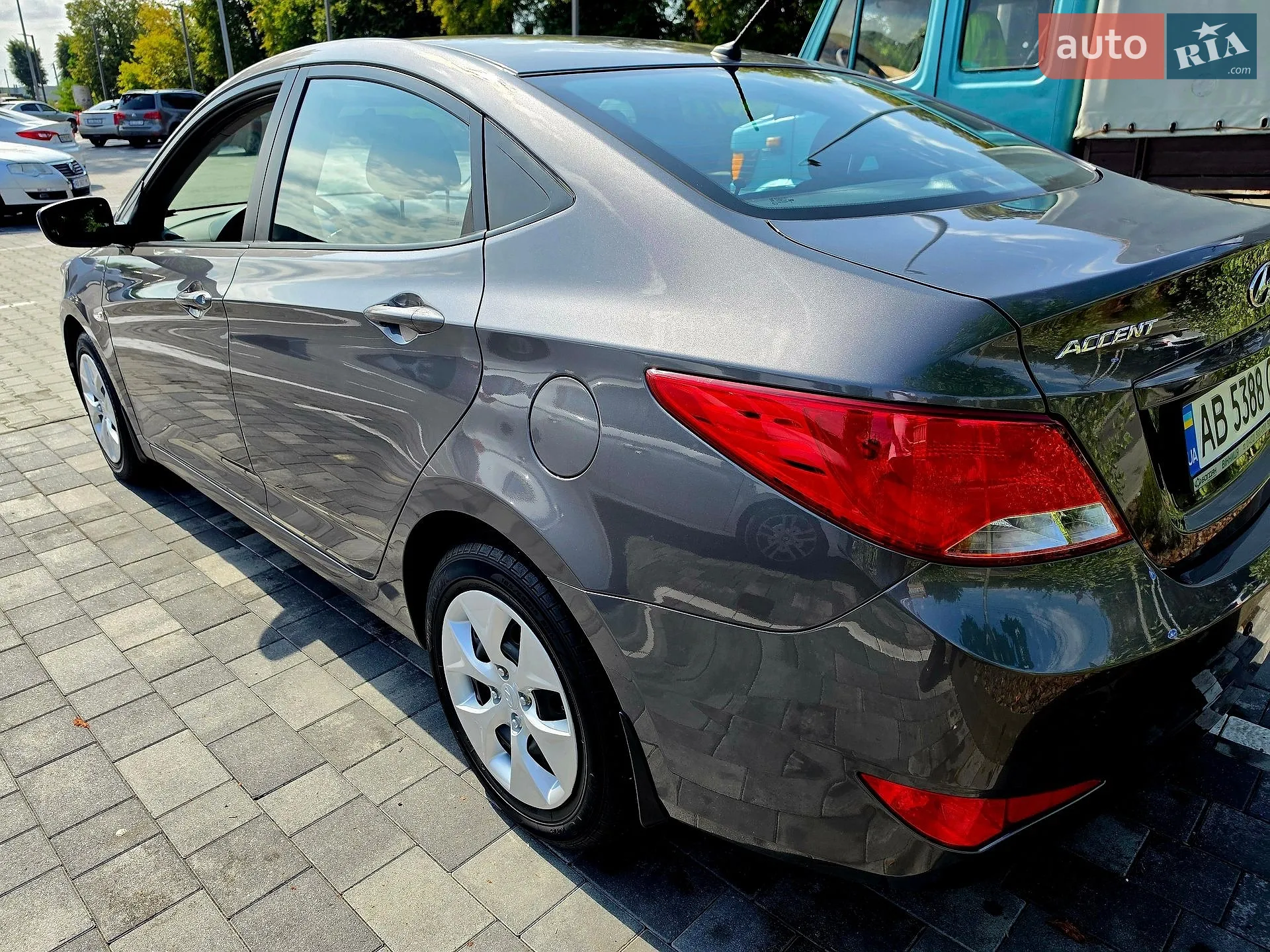 2016 Hyundai Accent - мініатюра 38