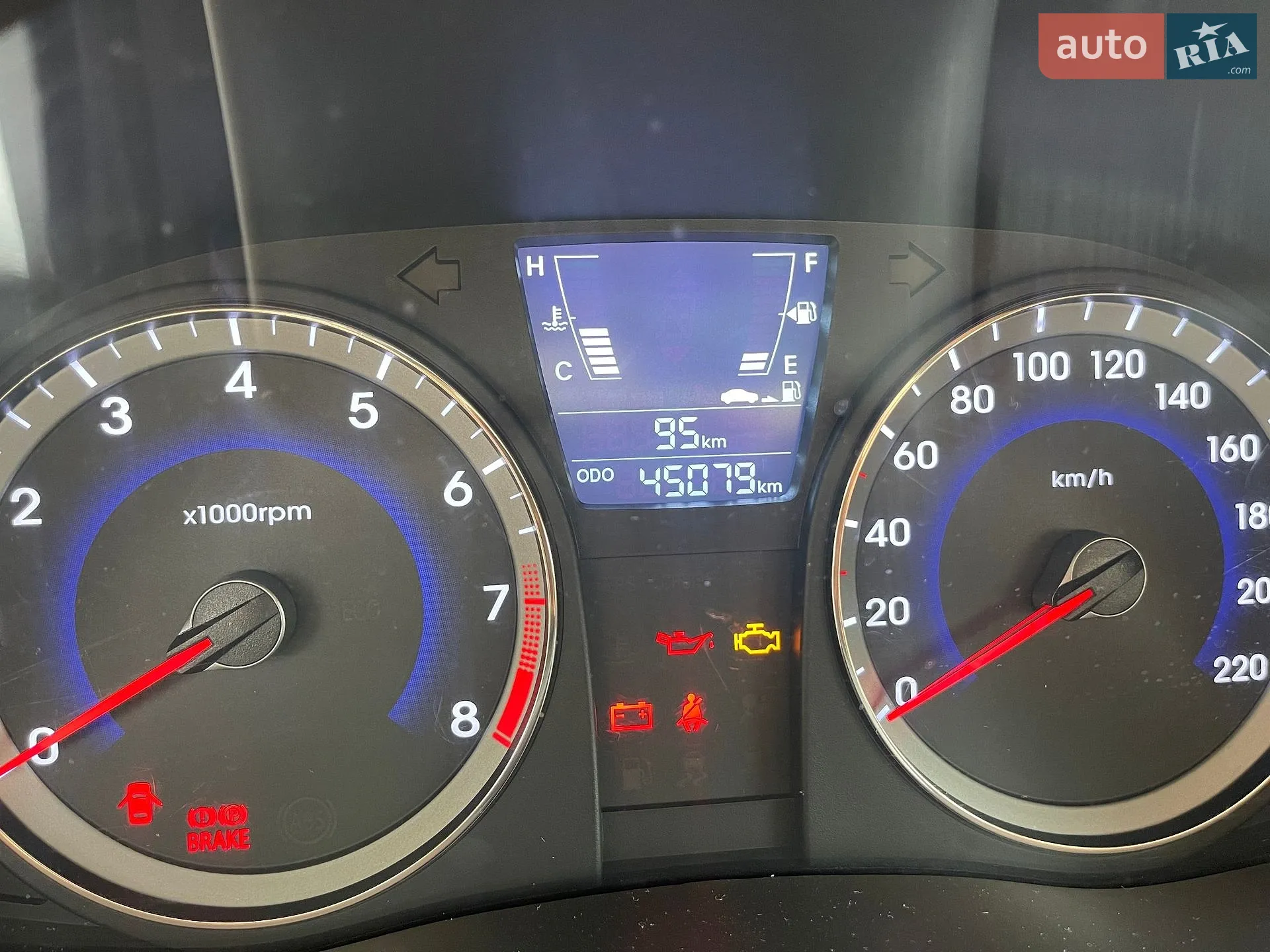 2013 Hyundai Accent - мініатюра 12