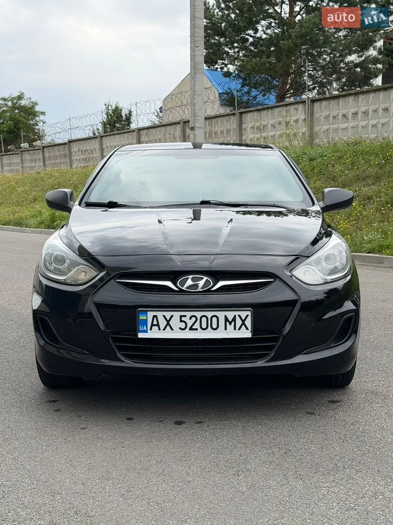 2012 Hyundai Accent - мініатюра 8