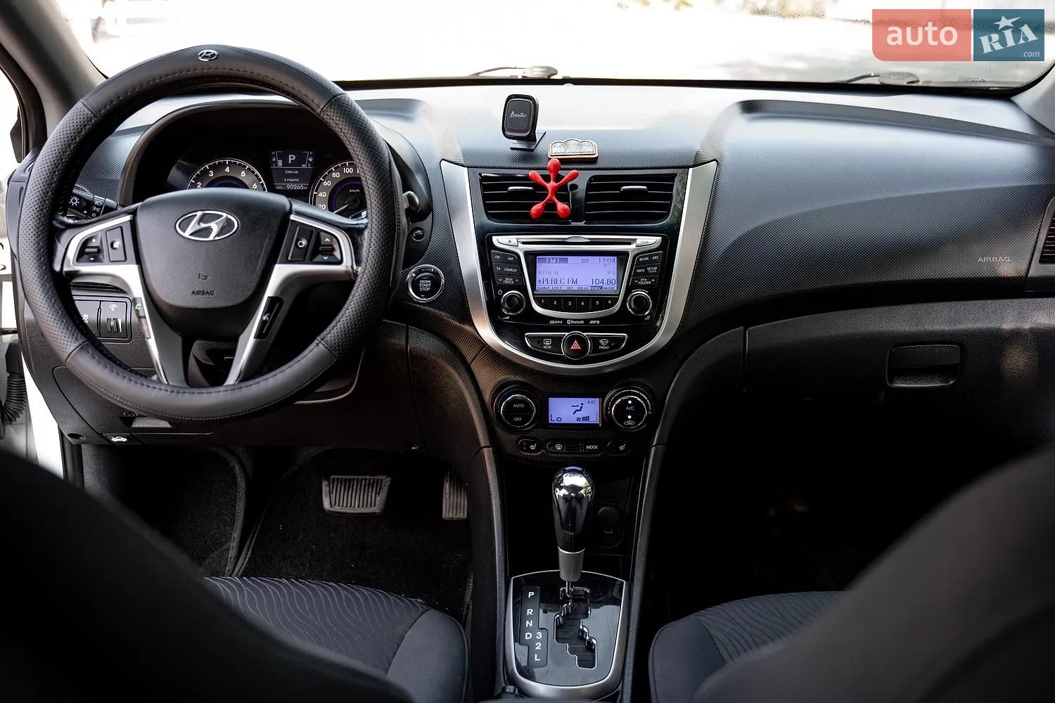 2012 Hyundai Accent - мініатюра 5
