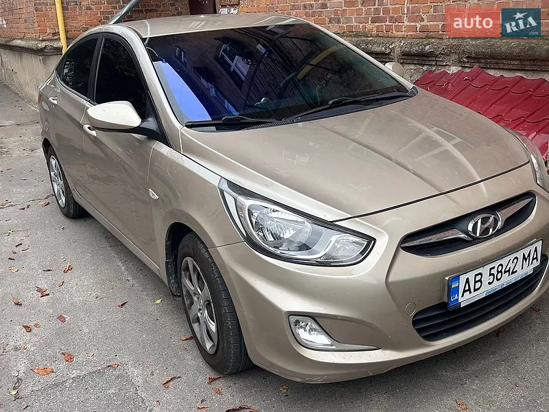 Hyundai Accent